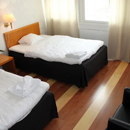 Alexander Hotel 3*