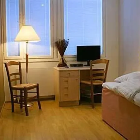 Alexander Hotel 3*